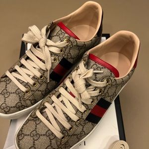 100% original Gucci Sneakers